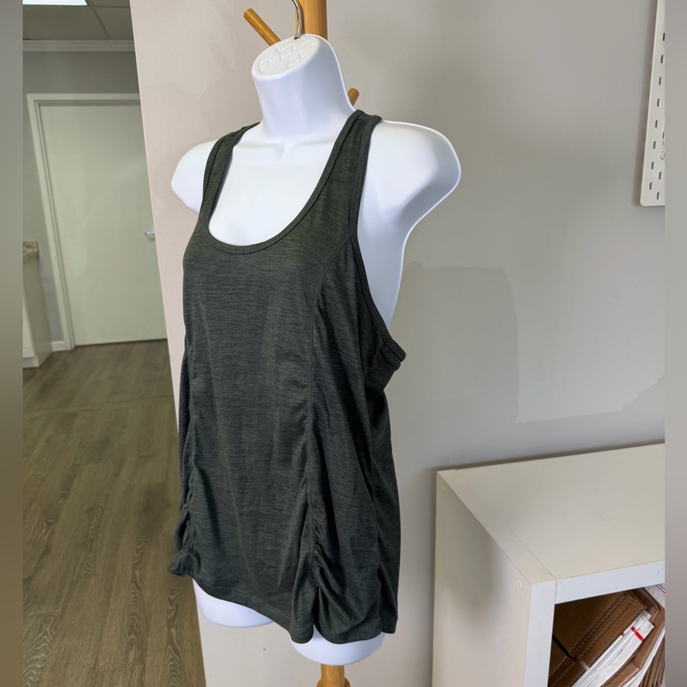 GAIAM Women’s Dark Green Racerback Yoga Tank Top Sz L - Picture 3 of 5